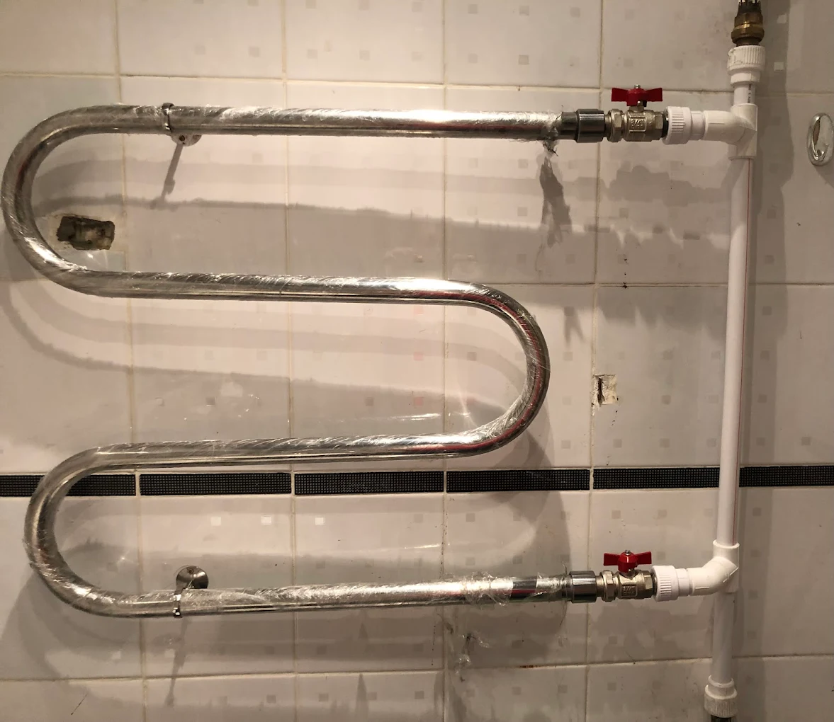 installation-of-towel-radiator